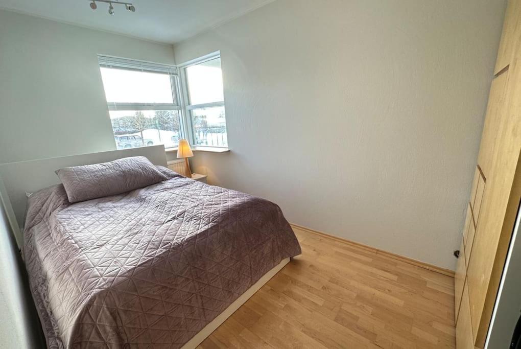 Spacious And Family Friendly Apartment In 雷克雅維克 外观 照片